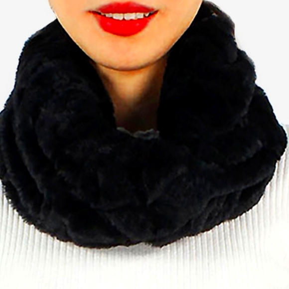 Accessories - Textured Faux Fur Tube Scarf.